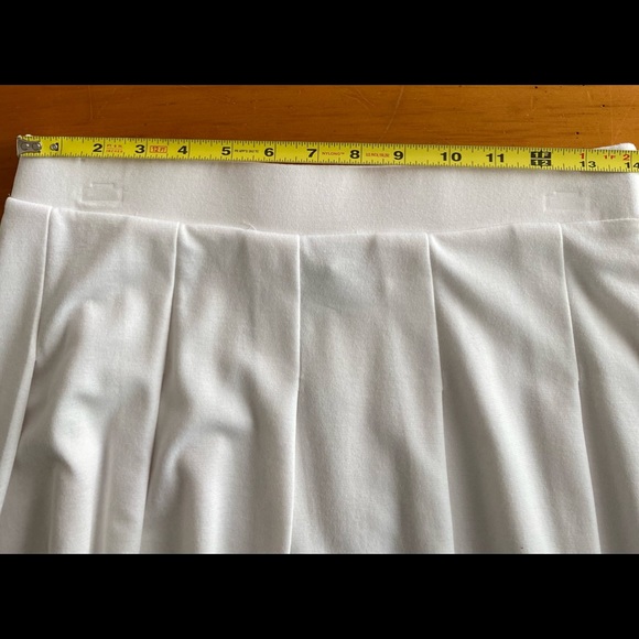 Off white mini skirt size M Brand New never worn. - Picture 3 of 9